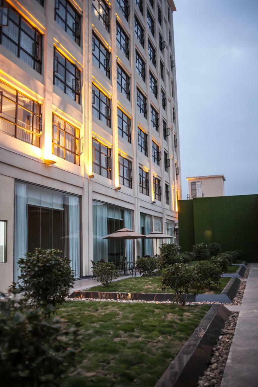 Shunde Spirior Hotel Foshan Exterior foto